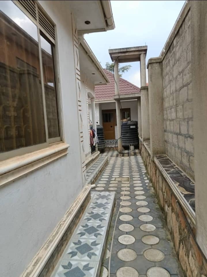 46afc589-9b86-4c5c-ae17-8b1a735a8ab6