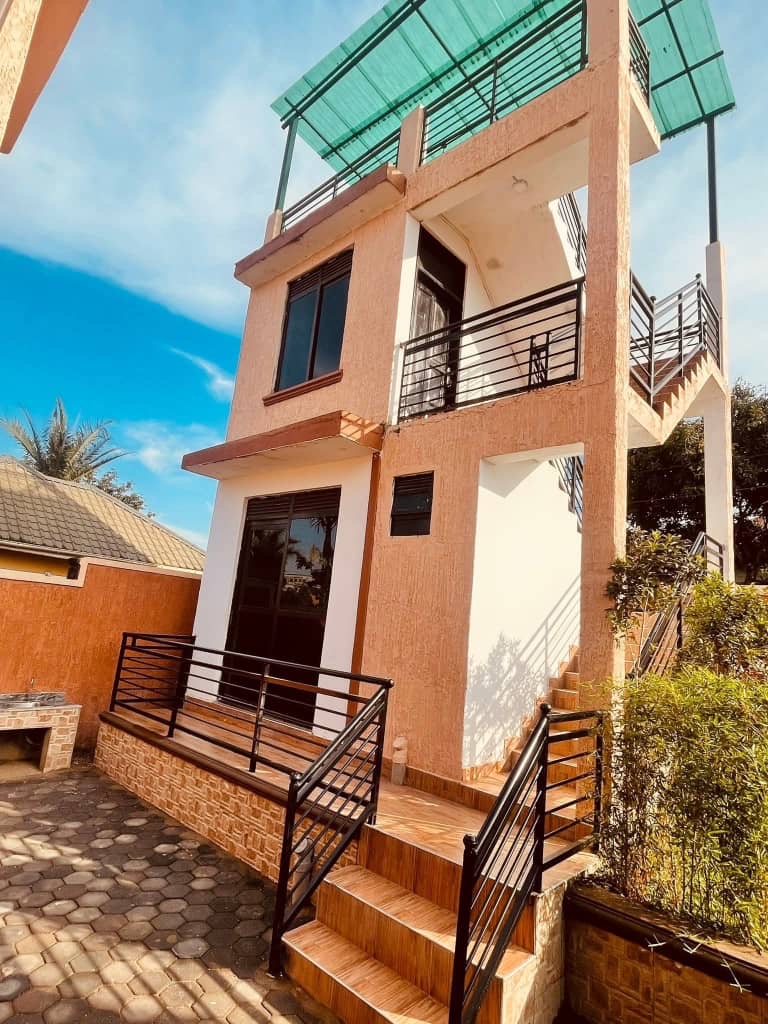 536aa10a-72bd-428b-9b11-d2d6a9287c7a