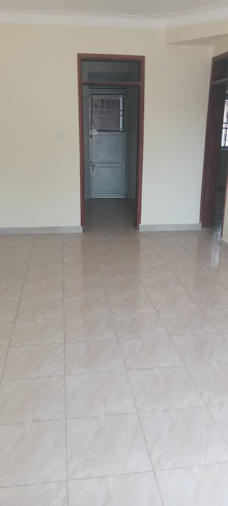 e8c3245f-9716-47f9-934d-f6d8d24dd597