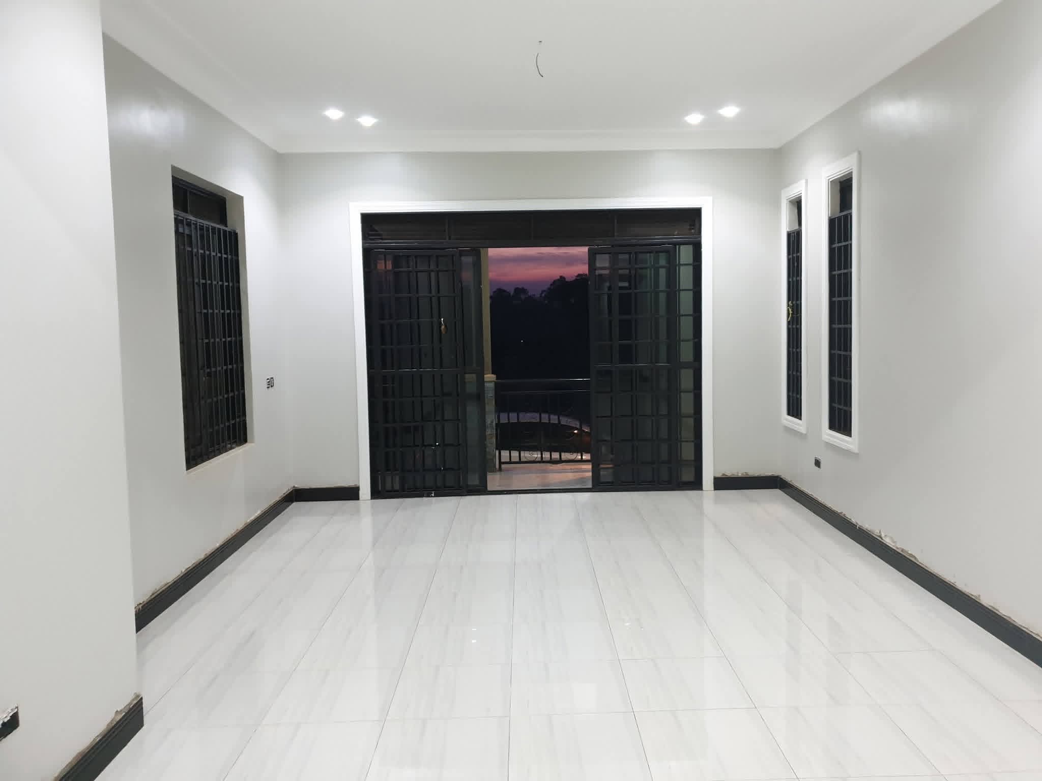 1710a881-a69c-4d55-bb7f-b72dca3a73c0