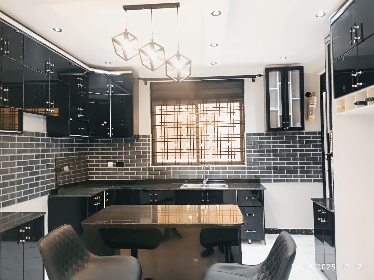 4ceafa83-e4c7-4332-a2b1-913184ea5862