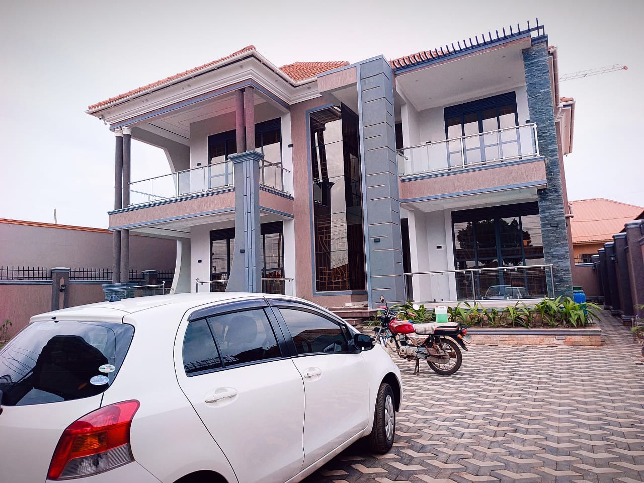 f31e7501-bc7e-434f-b862-4efcaa0da428