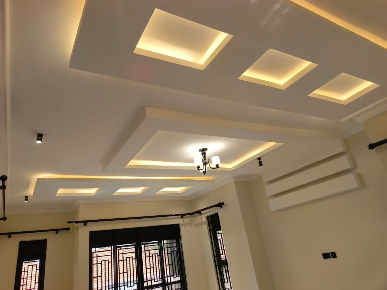 f642e358-032e-4503-b68d-a0eb69a79626